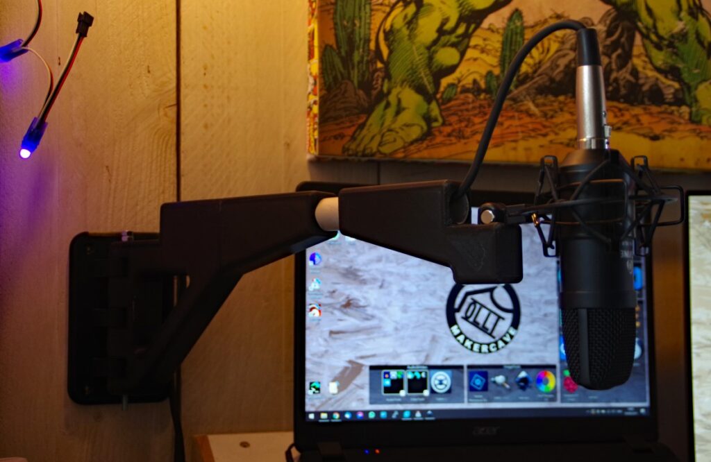 3D printed micro arm Installed